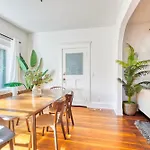 Stay Portland Collection - Cute & Charming Portland Home 91 Walkscore