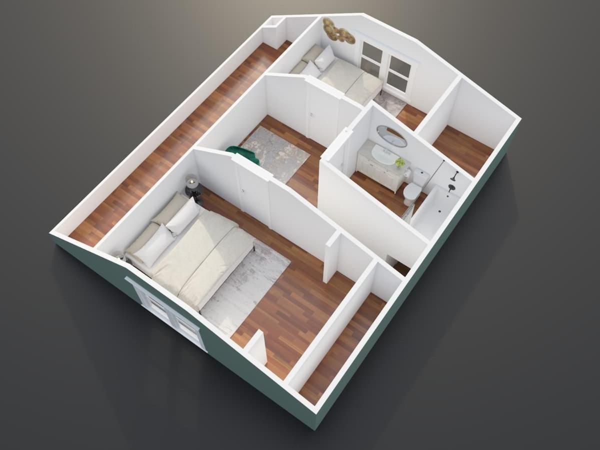 Collection - Cute & Charming 91 Walkscore Holiday home